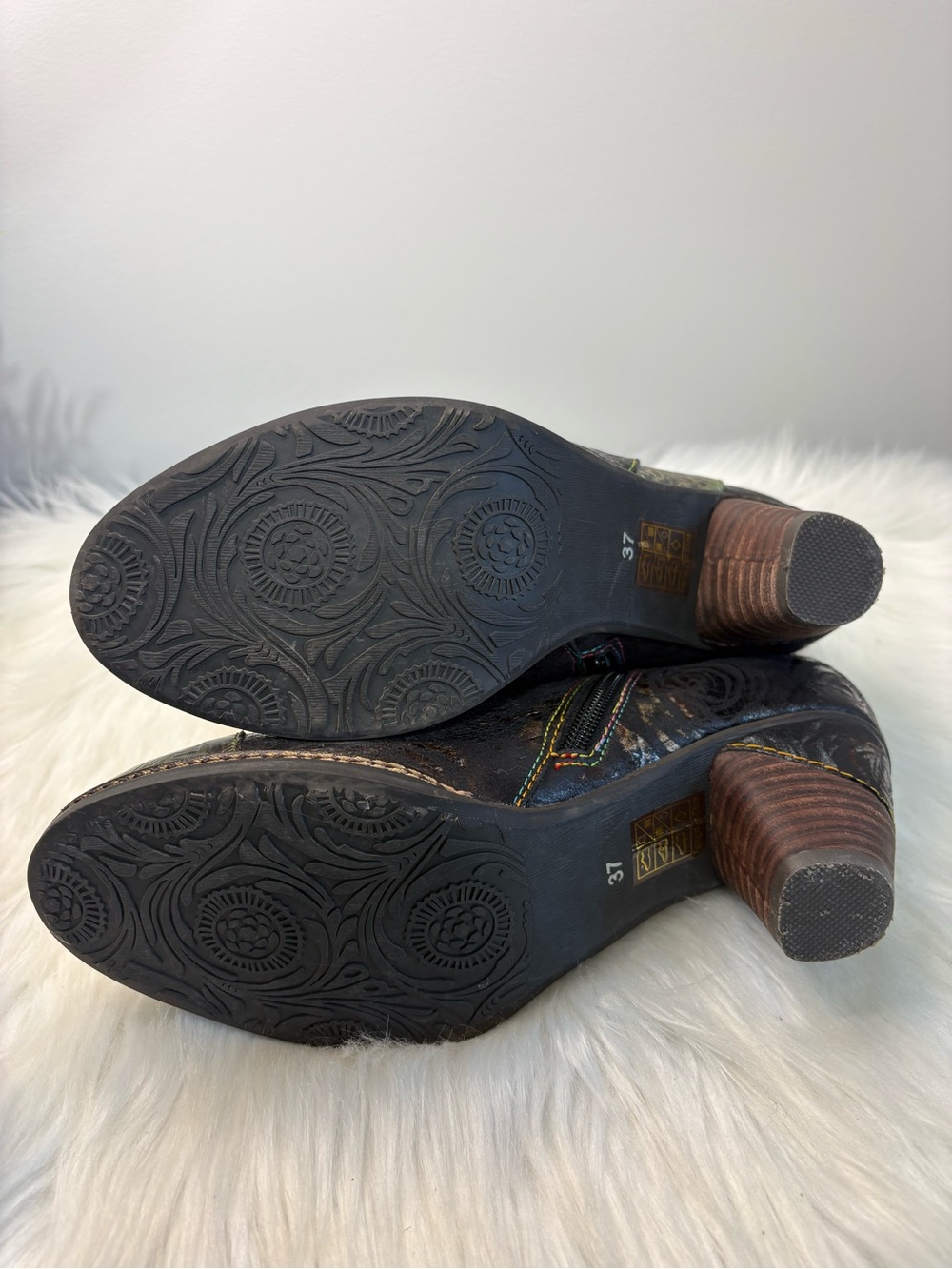 Women's Black Leather Ankle Booties with Olive-Patterned Toe - Picture 10 of 11